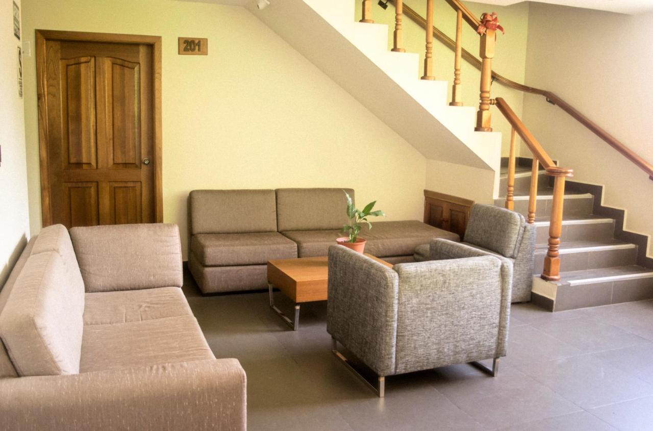 Hotel Heidinger Oxapampa Buitenkant foto
