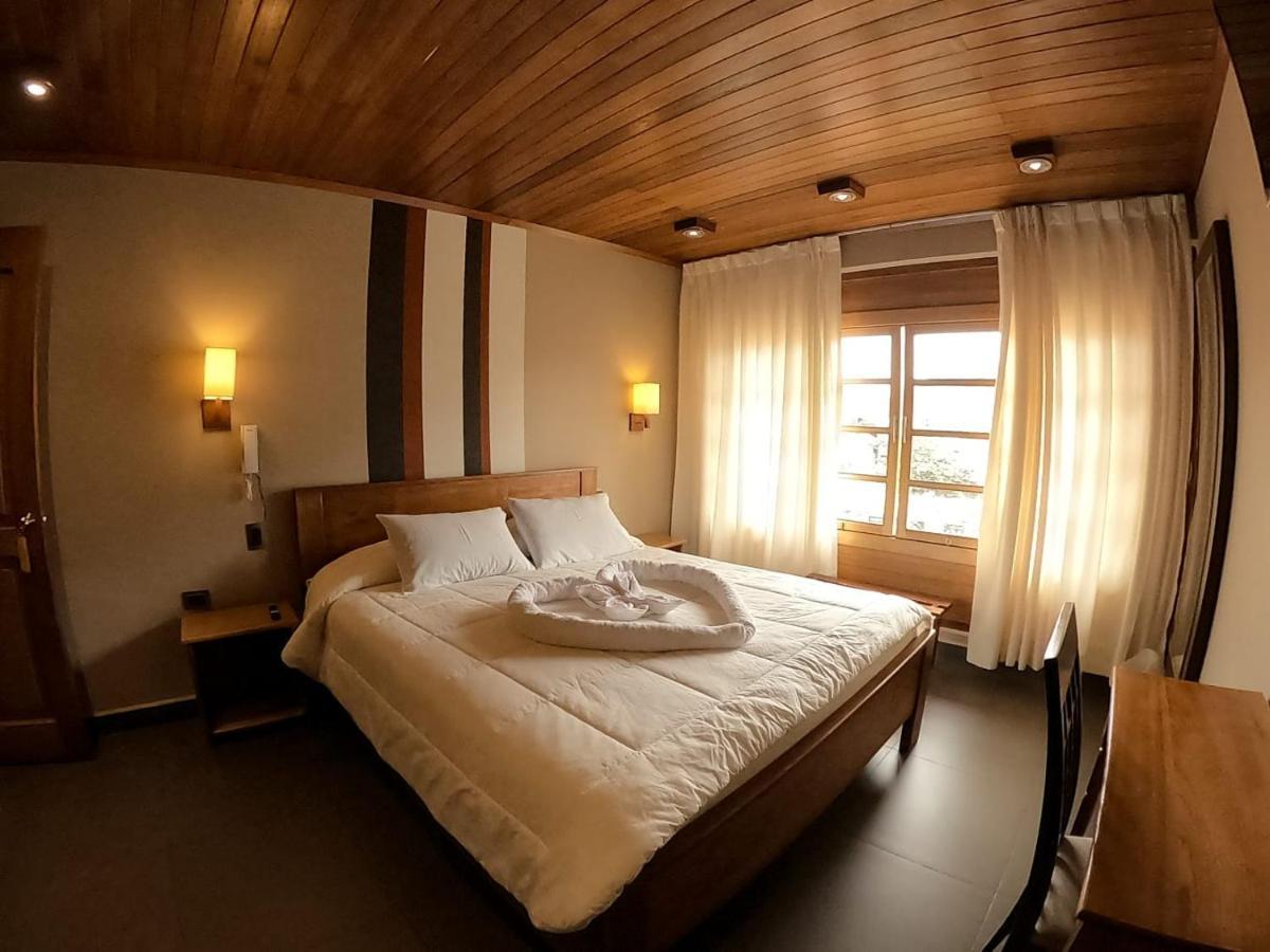Hotel Heidinger Oxapampa Buitenkant foto