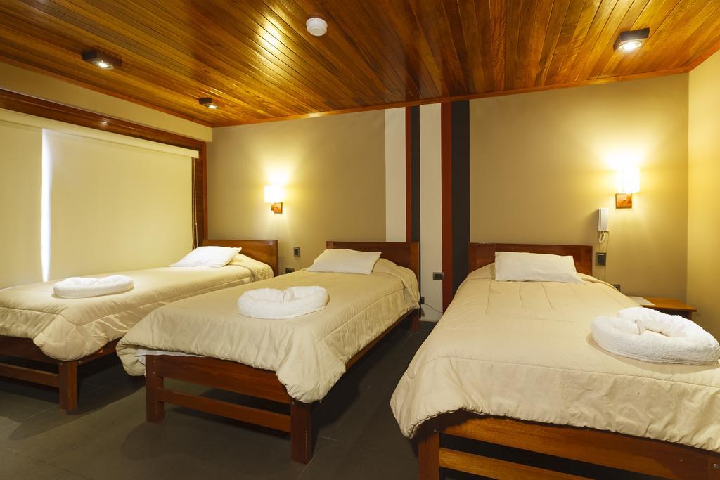 Hotel Heidinger Oxapampa Buitenkant foto